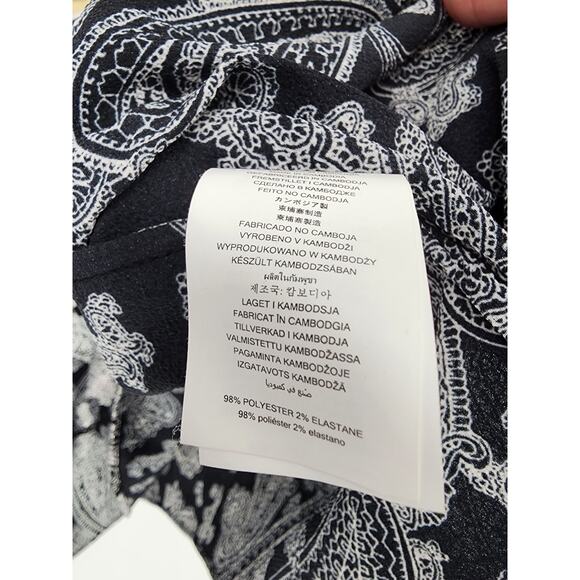 Michael Michael Kors Black & Silver Faux Wrap Blouse Women's Size Medium - Picture 5 of 7